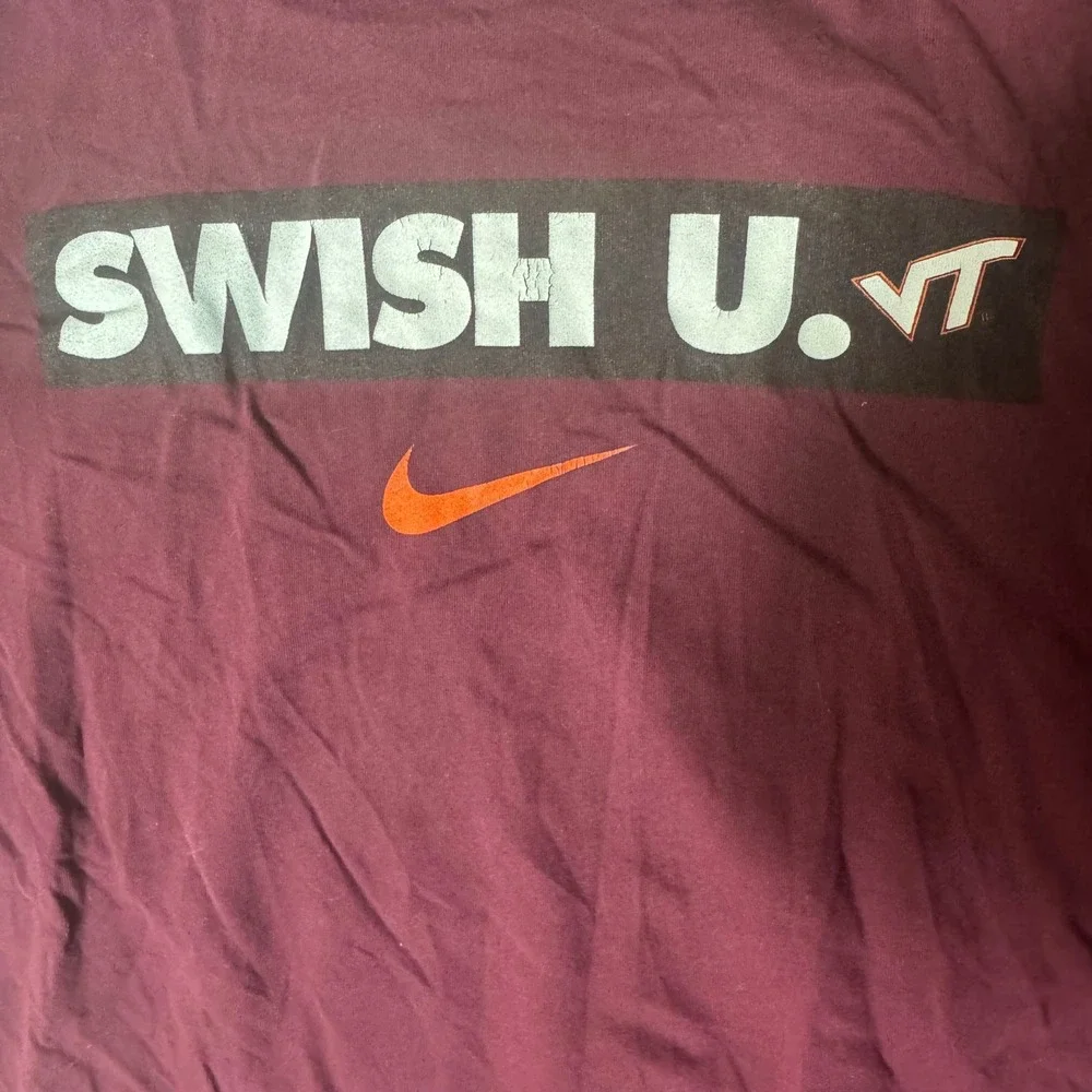 Nike Virginia‎ Tech Swish U VT Dri-FIT Maroon Graphic T-Shirt Mens Medium